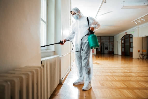 Best Pest Removal Services  in Center Hill, FL